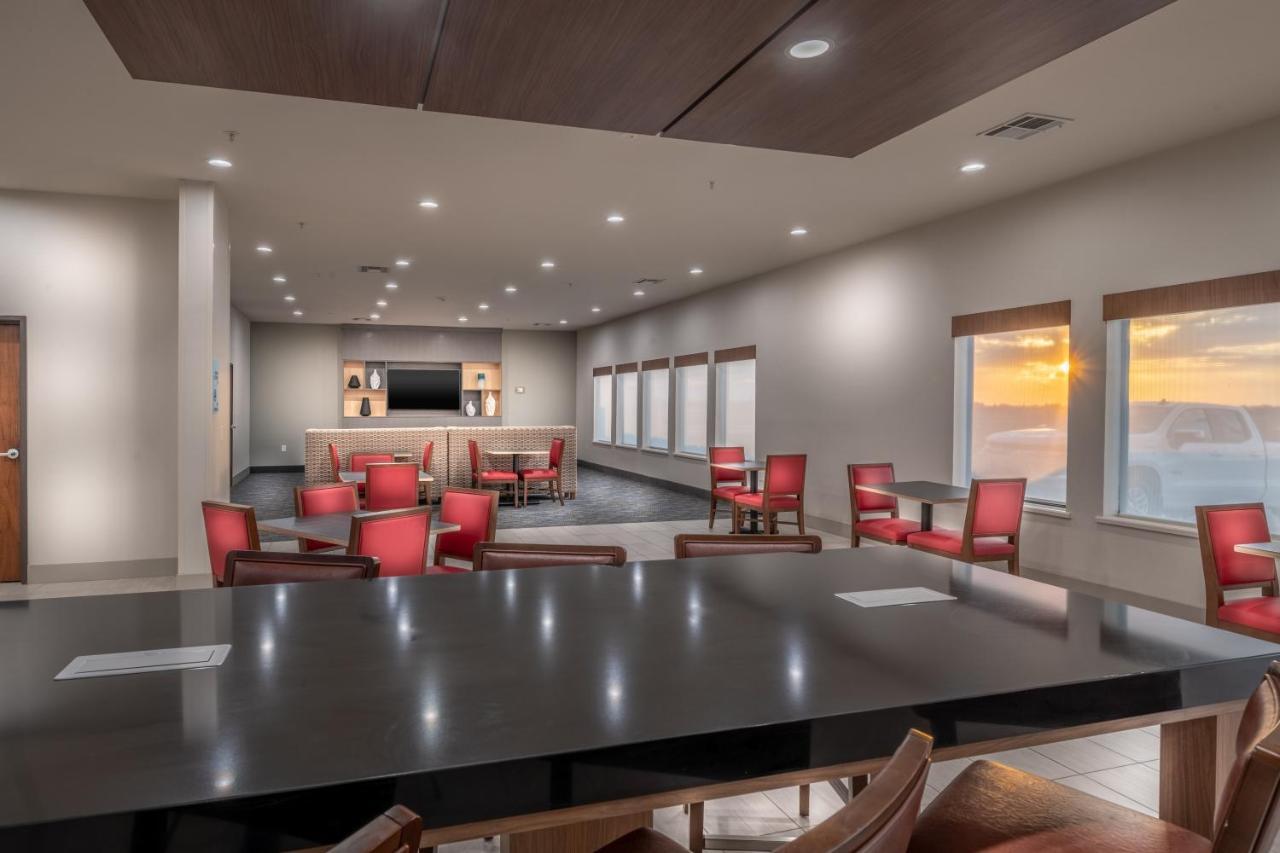 Holiday Inn Express & Suites N Waco Area - West By Ihg Exteriör bild