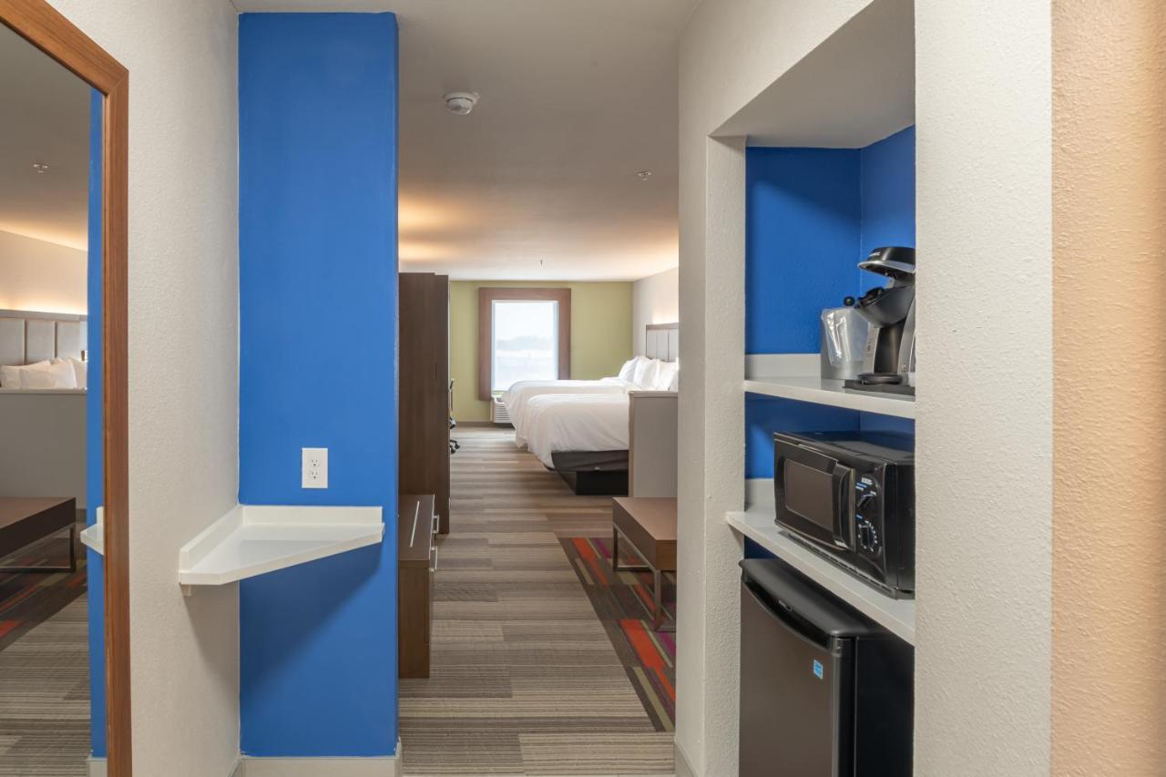 Holiday Inn Express & Suites N Waco Area - West By Ihg Exteriör bild